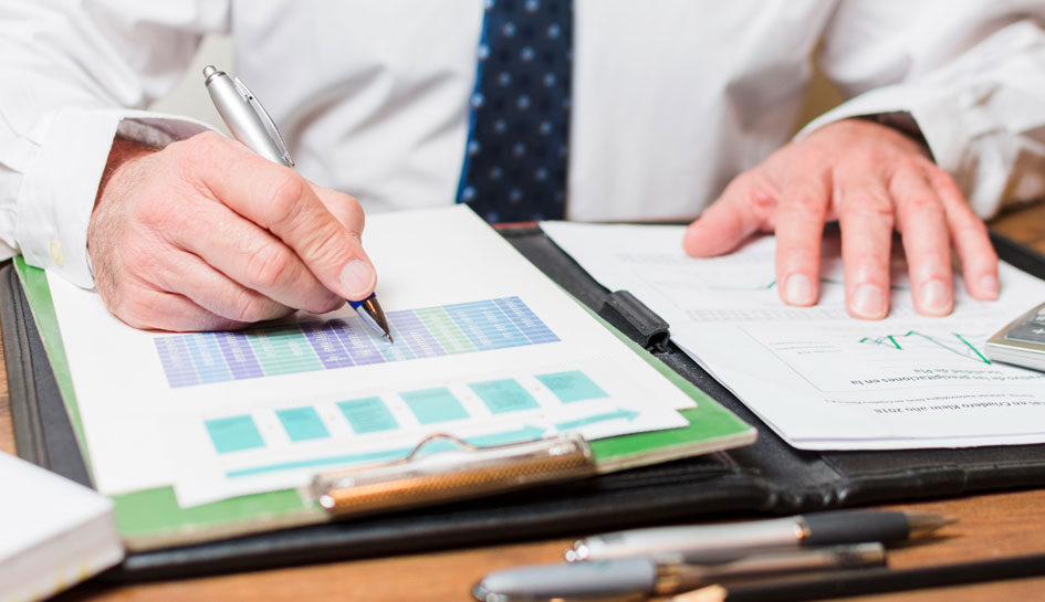 How Does KSA E-Invoicing Compare With E-Invoicing in the UAE and Oman?